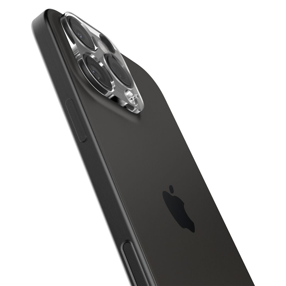 Schutzfolie für die Rückkamera Spigen GlastR Optik für Apple iPhone 16 Pro Max, gehärtetes Glas, Set mit 2 Stück, Transparent AGL05761