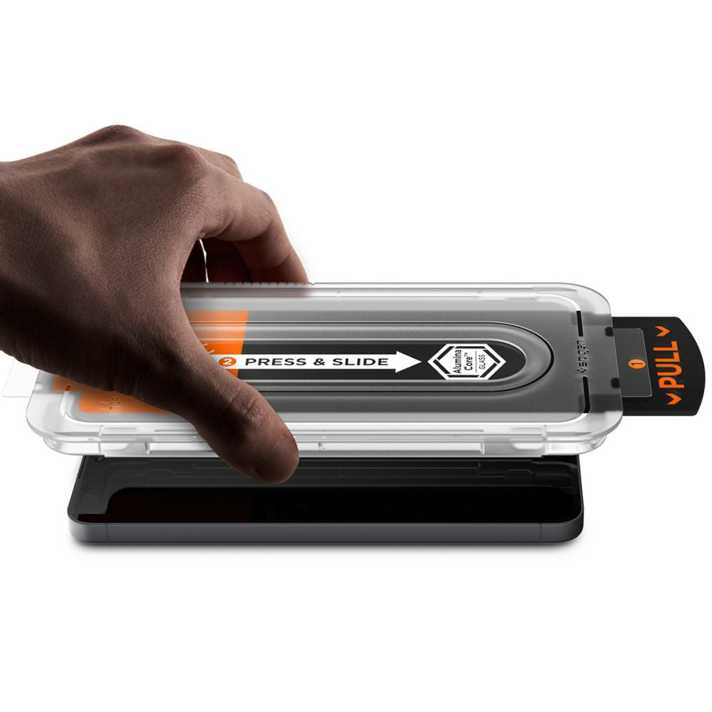 Schutzfolie Spigen GlastR EZ FIT Pro HD für Samsung Galaxy S25 FE, gehärtetes Glas, Full Glue AGL10203