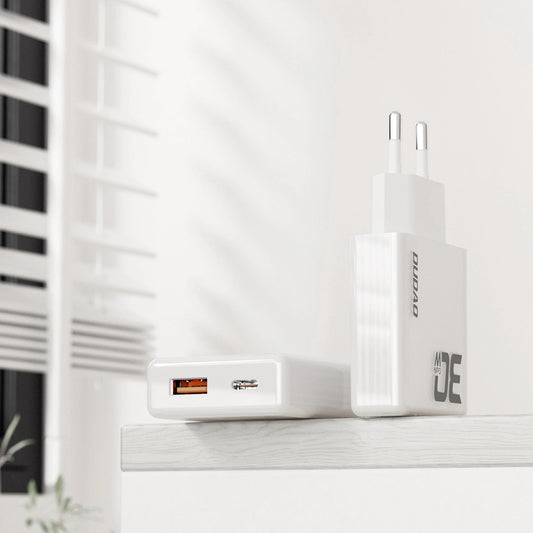 Dudao A30EUT USB-C Kabel Netzwerk-Ladegerät, 30W, 3A, 1 x USB-A - 1 x USB-C, Weiß