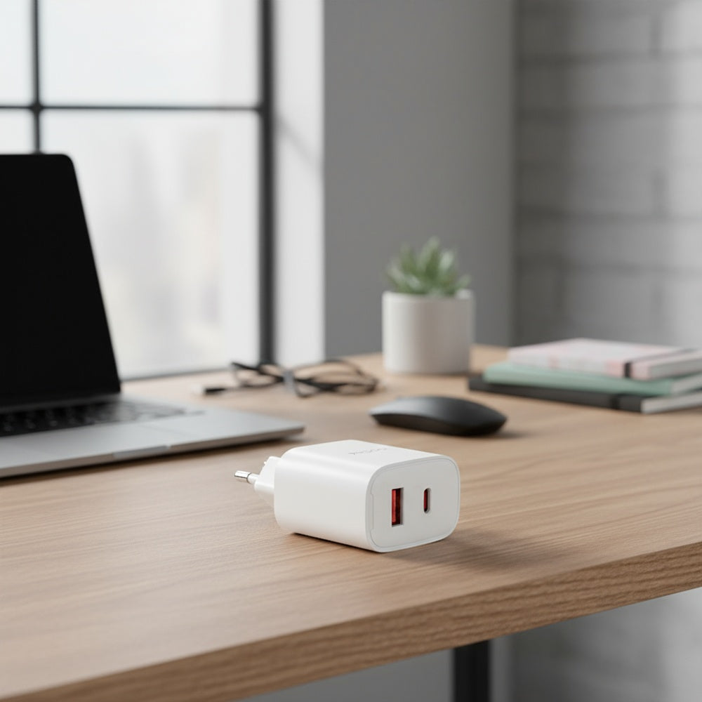 Netzladegerät Yesido YC02E, 20W, 3A, 1 x USB-A - 1 x USB-C, Weiß