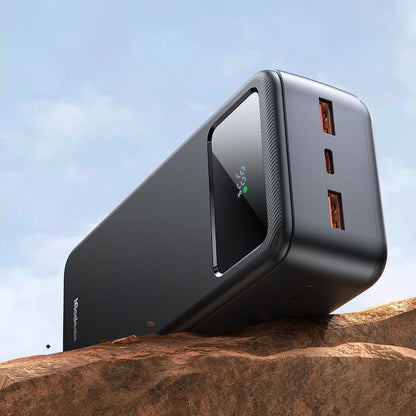 Externer Akku McDodo MC-4240, 30000mAh, 22.5W, QC + PD, 2 x USB-A - 1 x USB-C, Schwarz