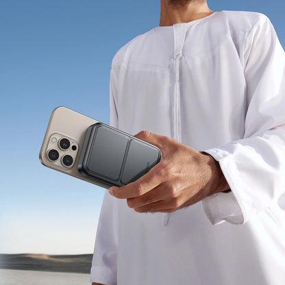 Externer Wireless-Akku Joyroom JR-PBM11, 10000mAh, 22.5W, QC + PD + FQI, 1 x QI - 1 x USB-A - 1 x USB-C, Schwarz