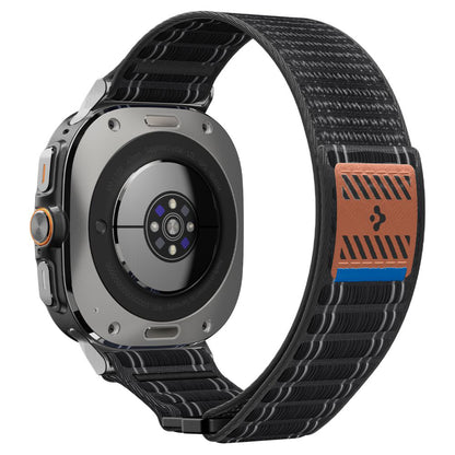 Spigen WBF0 Armband für Samsung Galaxy Watch Ultra, Schwarz AMP10146