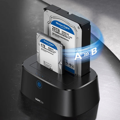 UGREEN CM198 Dockingstation (50857) für HDD / SSD SATA 2,5 Zoll / 3,5 Zoll, Schwarz