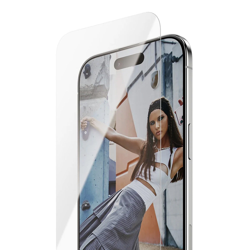 PanzerGlass Safe Screen Protector. Ultra-Wide Fit EasyAligner for Apple iPhone 17 Air, Tempered Glass, Full Glue