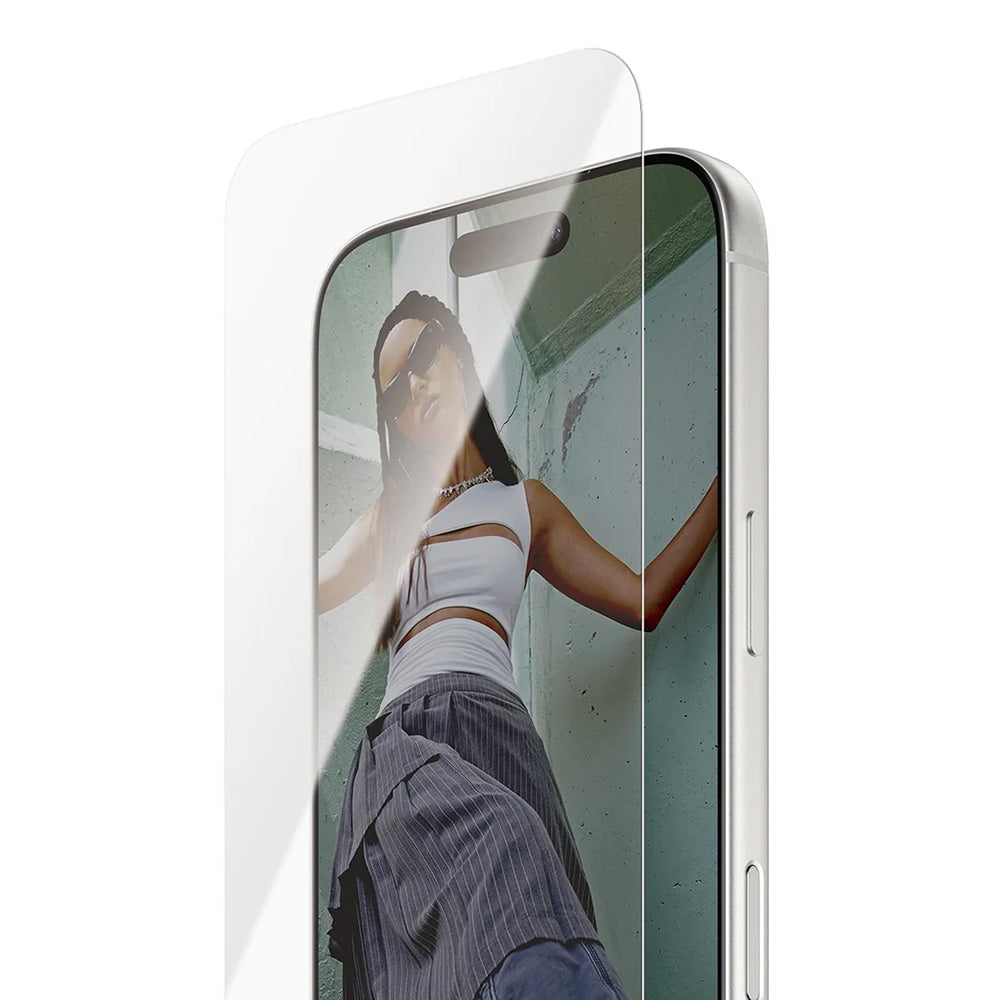 PanzerGlass Safe Screen Protector. Ultra-Wide Fit EasyAligner for Apple iPhone 17 Pro, Tempered Glass, Full Glue