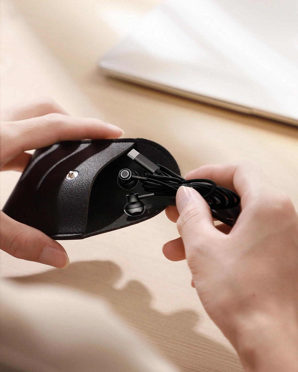 Handsfree USB-C Joyroom JR-EC07, Schwarz