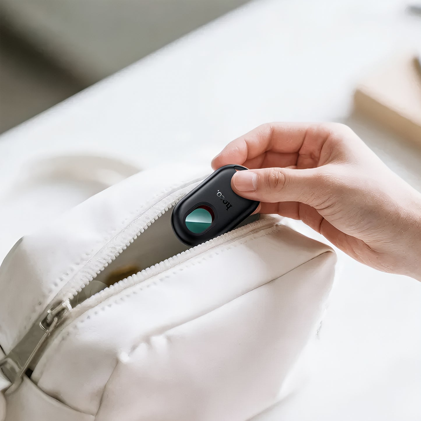 HOCO SmartTag E95 3in1 für iOS-Serie, Schwarz