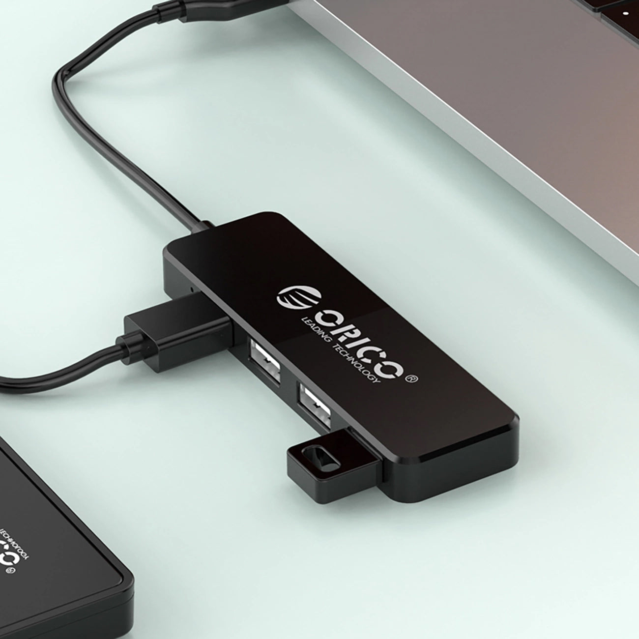 USB-Hub Orico FL01, 4 x USB-A, Schwarz