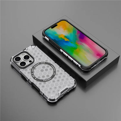 MagSafe-Hülle für Apple iPhone 16 Pro, Techsuit, HoneyComb Shield, Weiß
