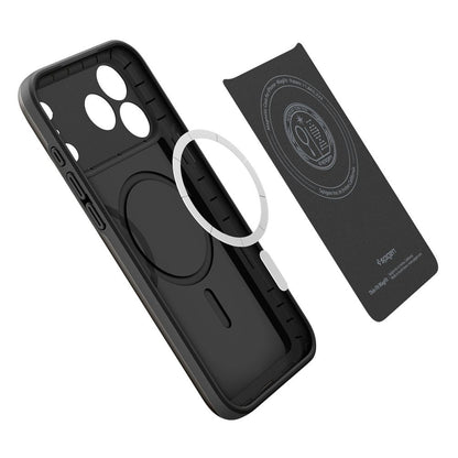 MagSafe Hülle für Apple iPhone 17 Pro Max, Spigen, Thin Fit, Schwarz