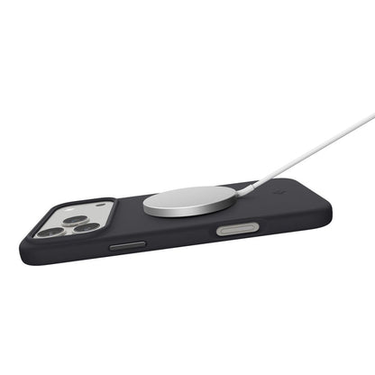 MagSafe Hülle für Apple iPhone 17 Pro, Spigen, Silicone Fit, Schwarz