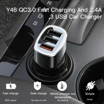 Auto-Ladegerät Yesido Y46, 42W, 3A, 3 x USB-A, Schwarz