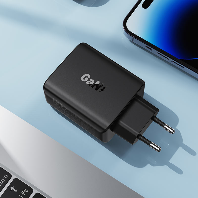 Acefast A61 Netzteil 45W | 2x USB-A & 2x USB-C | PD & QC | Schwarz