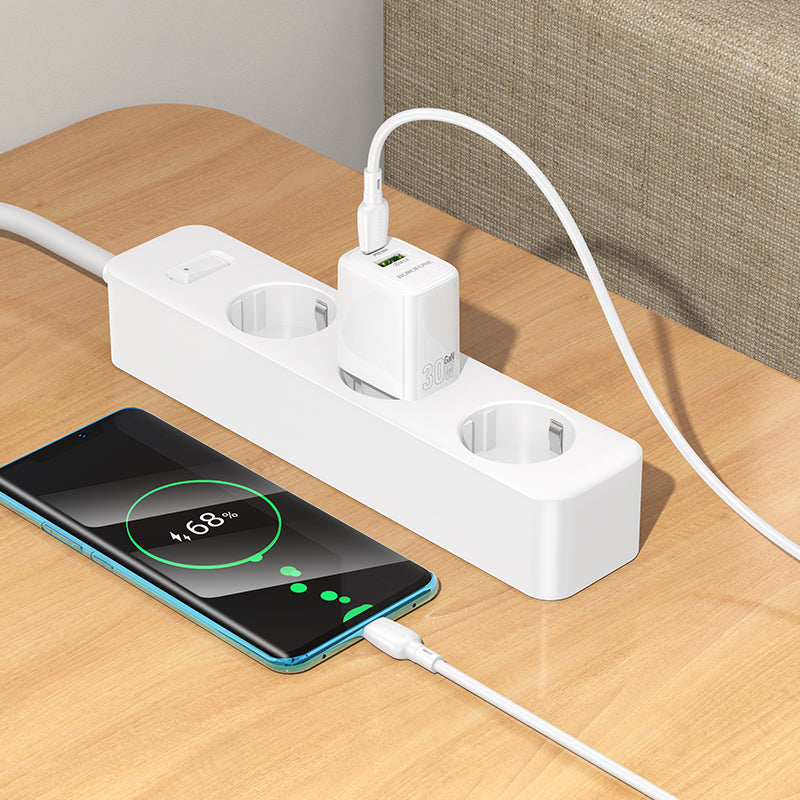Netzladegerät mit USB-C Kabel Borofone BN29 Fuente, 30W, 3A, 1 x USB-A - 1 x USB-C, Weiß