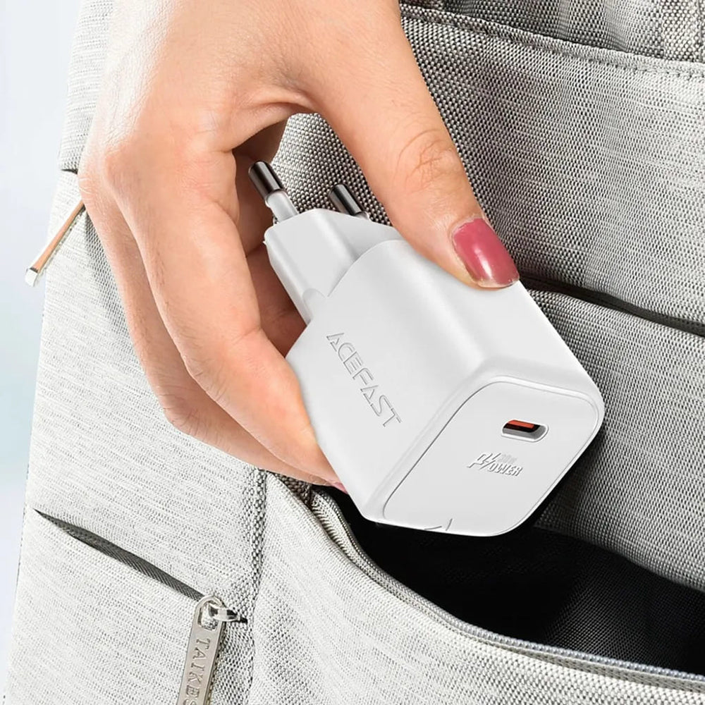 Netzladegerät mit USB-C Kabel Acefast A77, 30W, 3A, 1 x USB-C, Weiß