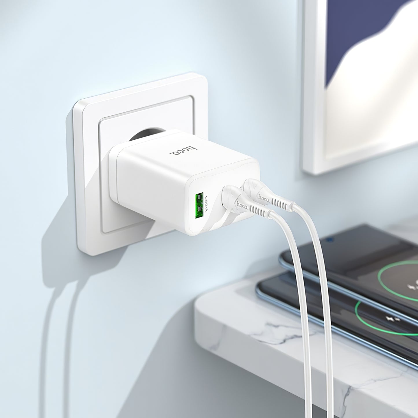 HOCO N33 Netzwerkladegerät, 35 W, 3 A, 1 x USB-A – 2 x USB-C, Weiß