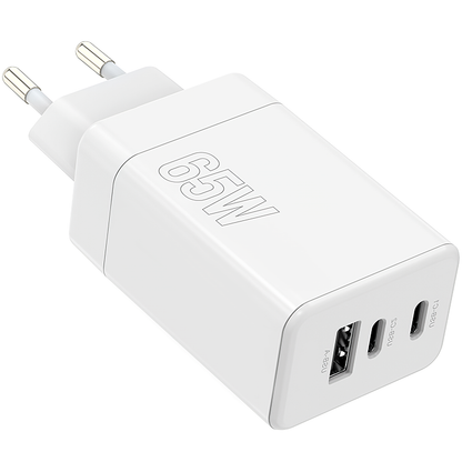 MaXlife Netzwerk-Ladegerät MXTC-08-65ACC, 65 W, 3 A, 1 x USB-A – 2 x USB-C, Weiß