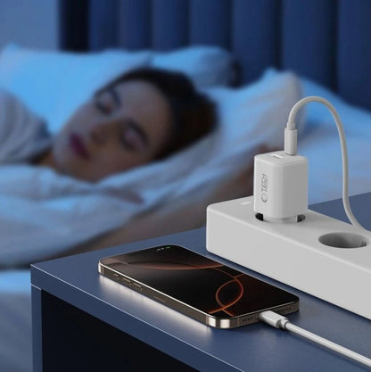 Netzladegerät Tech-Protect NCM33W, 33W, 3A, 1 x USB-A - 1 x USB-C, Weiß