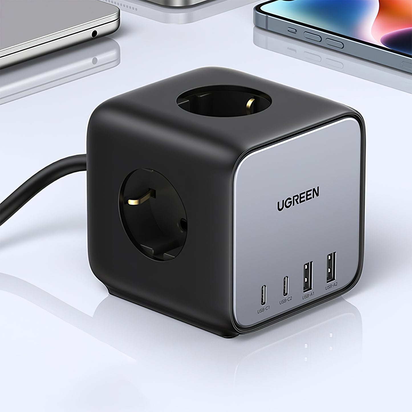 UGREEN CD268 Verlängerungskabel, 2 x USB-A – 2 x USB-C – 3 x Schuko, Grau